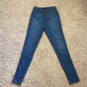 Fashion nova curvy jeans